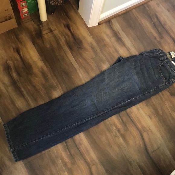 Levis - Picture 3 of 4